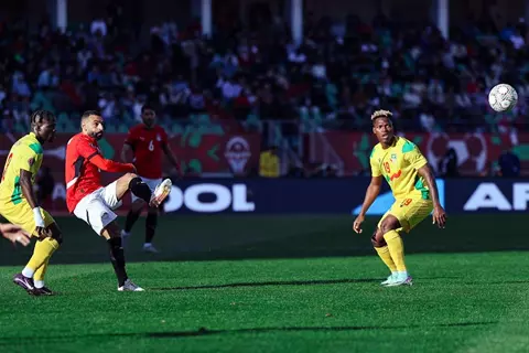 تفوق نسبي غير كافٍ.. كيف انحصر اللعب بين مصر وبنين في الشوط الأول؟